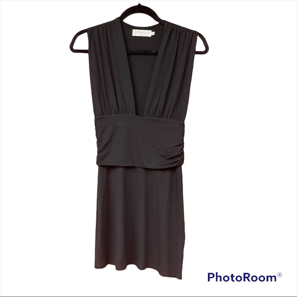 Fighting Eel Hawaii Little Black Dress Lo Cut Neckline Body conscious style